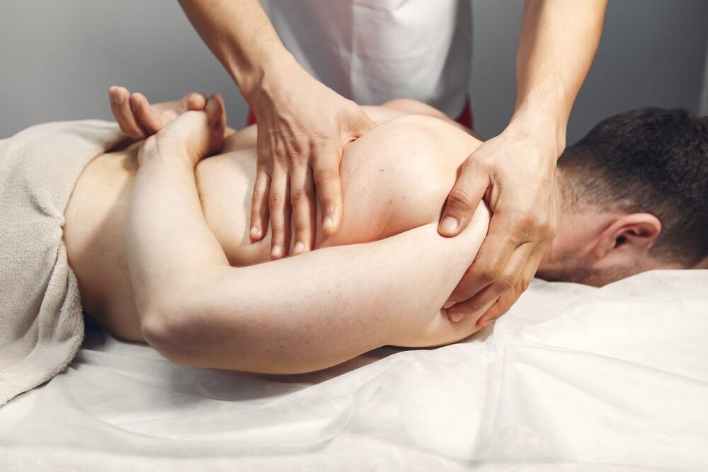 sportska masaža leđa